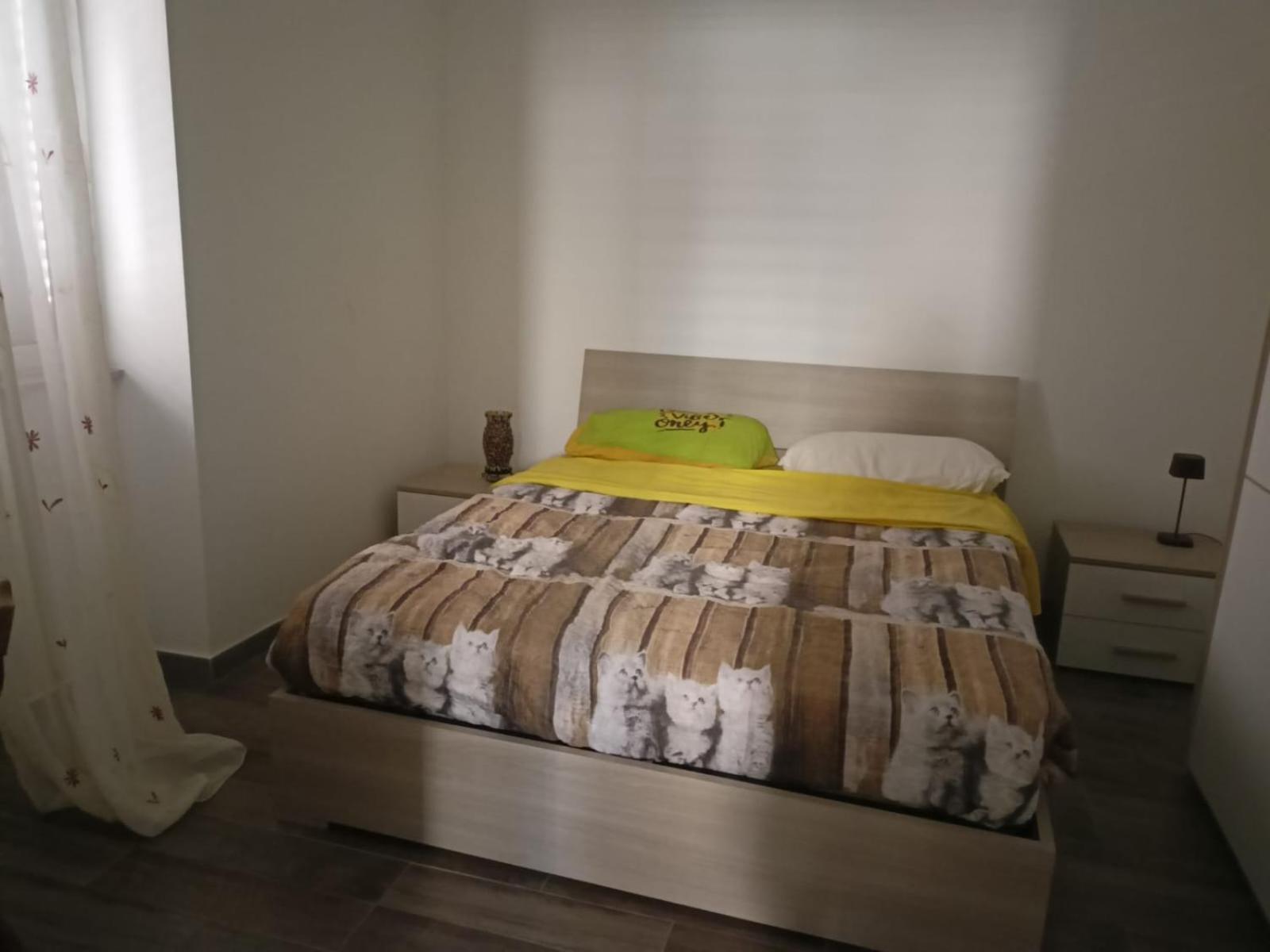 Davide Guest House Палермо Екстериор снимка
